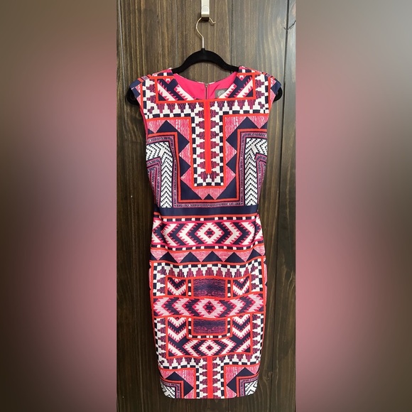 Vince Camuto Geometric Printed Bodycon Dress Sz 4 - Picture 4 of 11